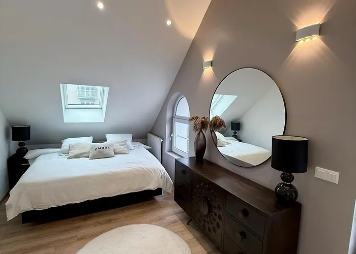 Appartement Modern Cocoon Under Roof Parking Close To Tram